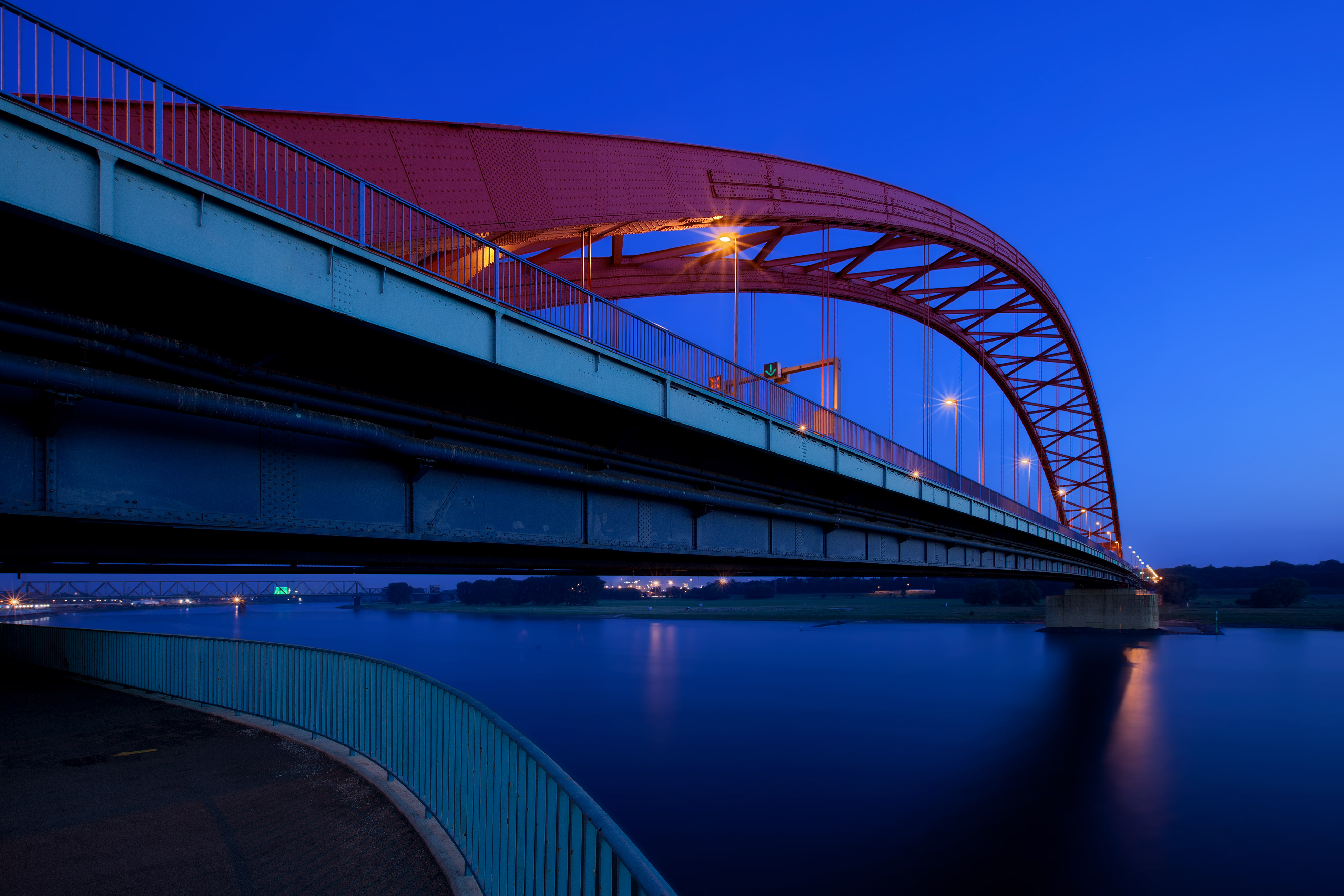 Brücke der Solidarität I.jpg