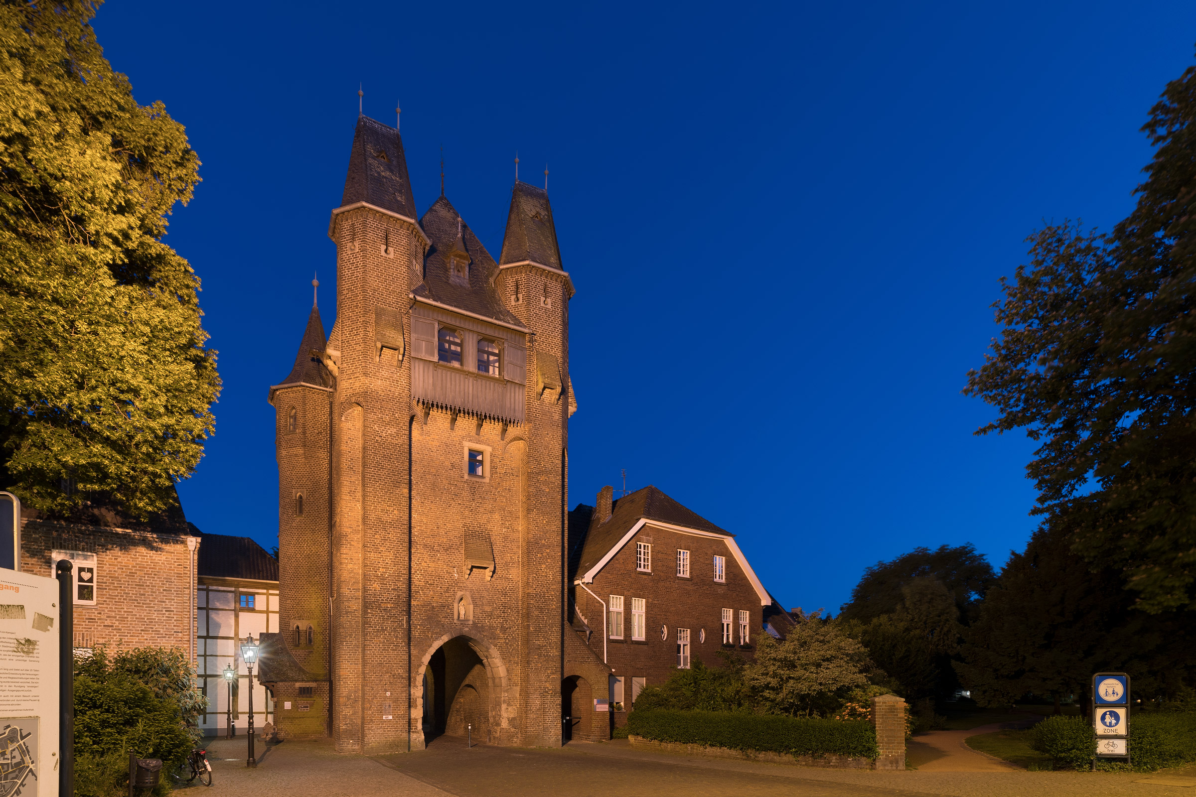 Altstadt Kempen - Kuhtor I.jpg