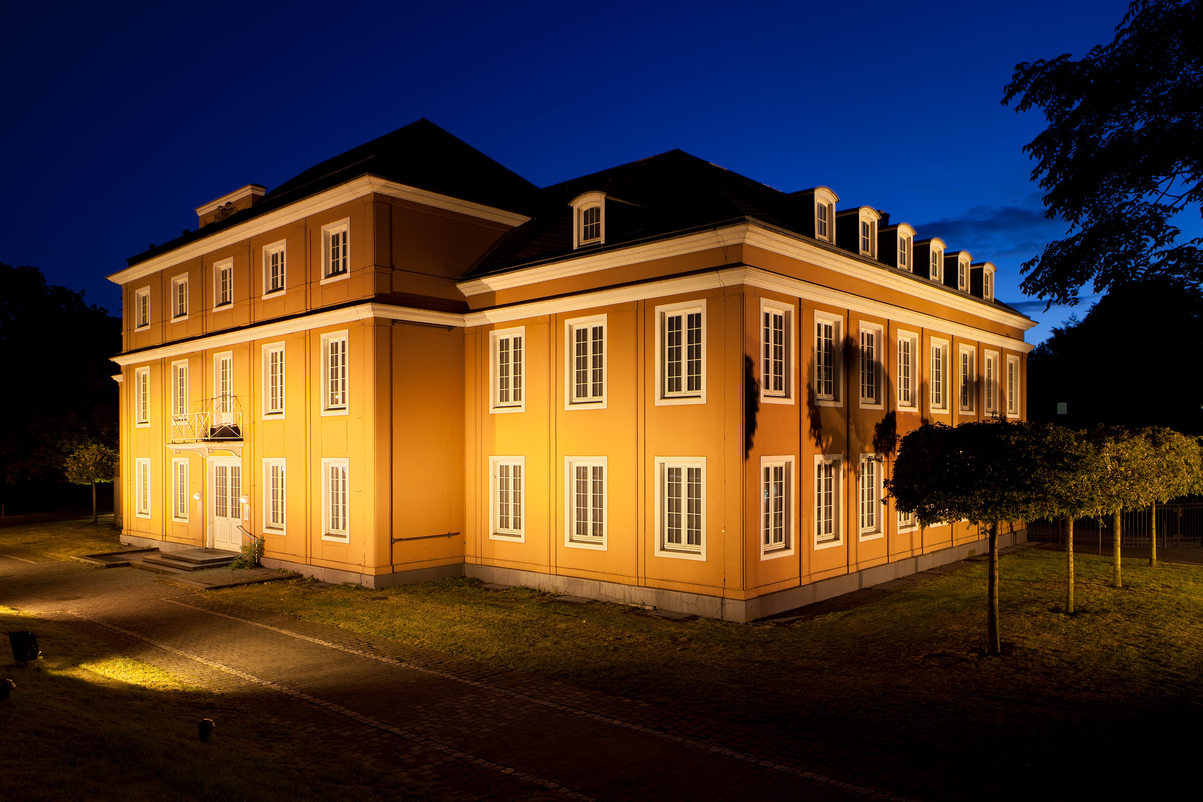 Schloss Oberhausen I - Herrenhaus.jpg