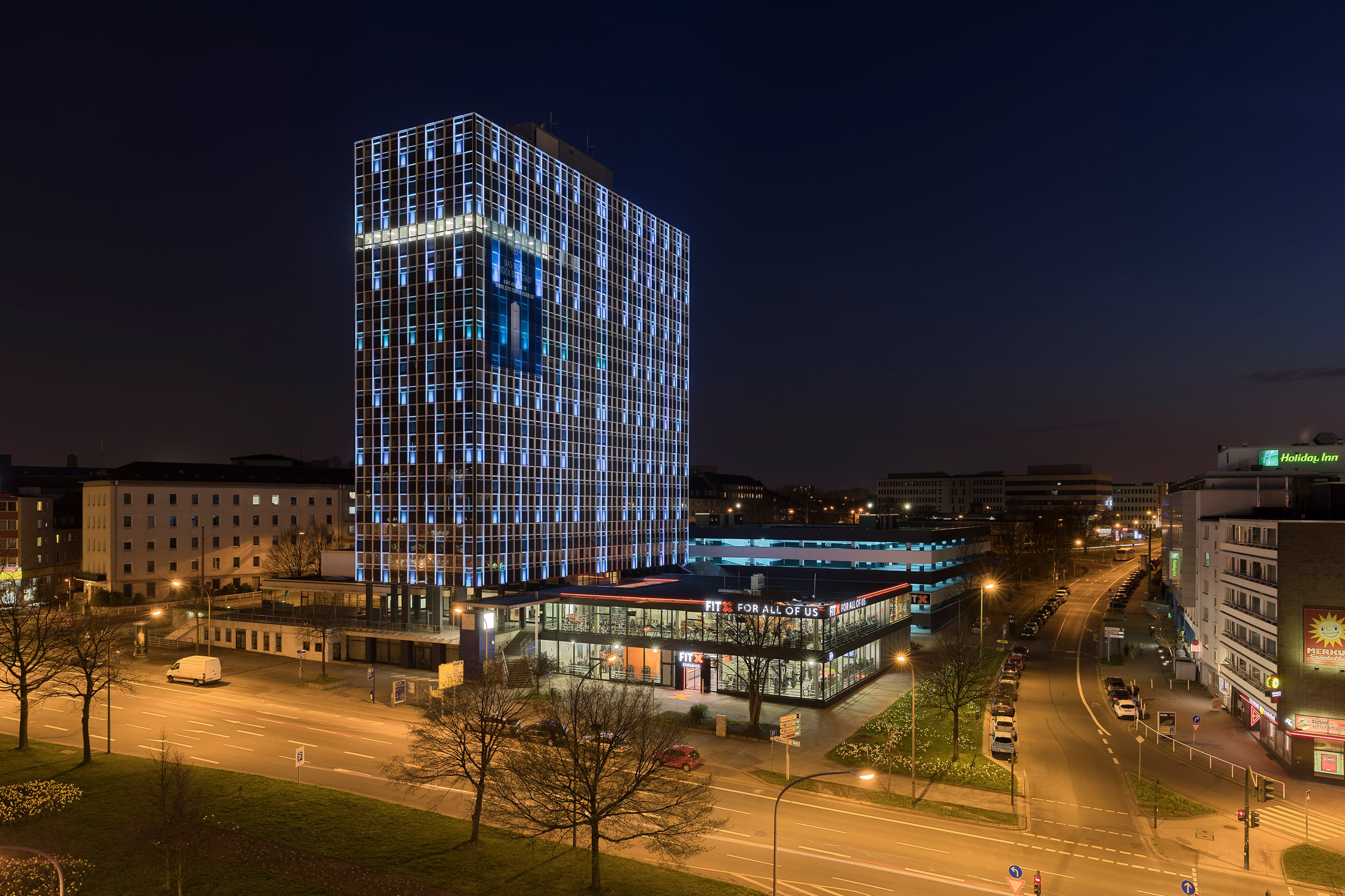 Arbeiten über der Stadt – City Tower Essen IV.jpg