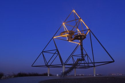Tetraeder I – Haldenereignis Emscherblick.jpg