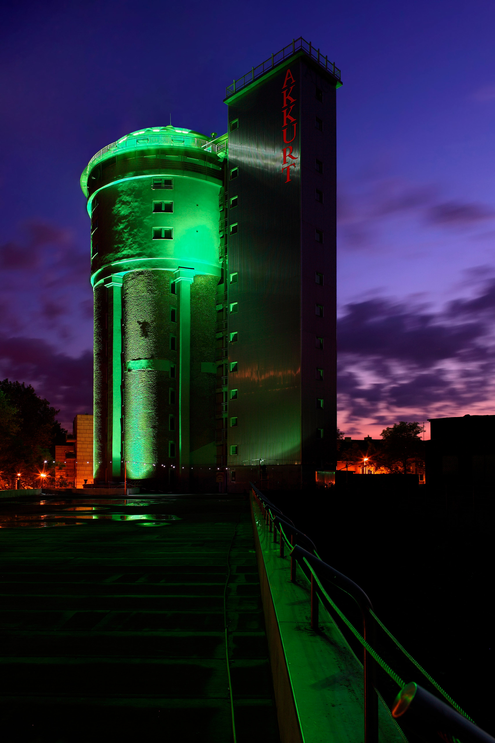 AKKURT Wasserturm - Hochfeld Tower.jpg