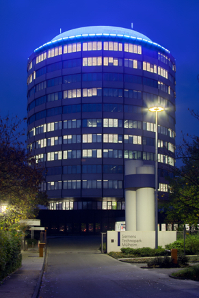 Blauer Turm Siemens.jpg