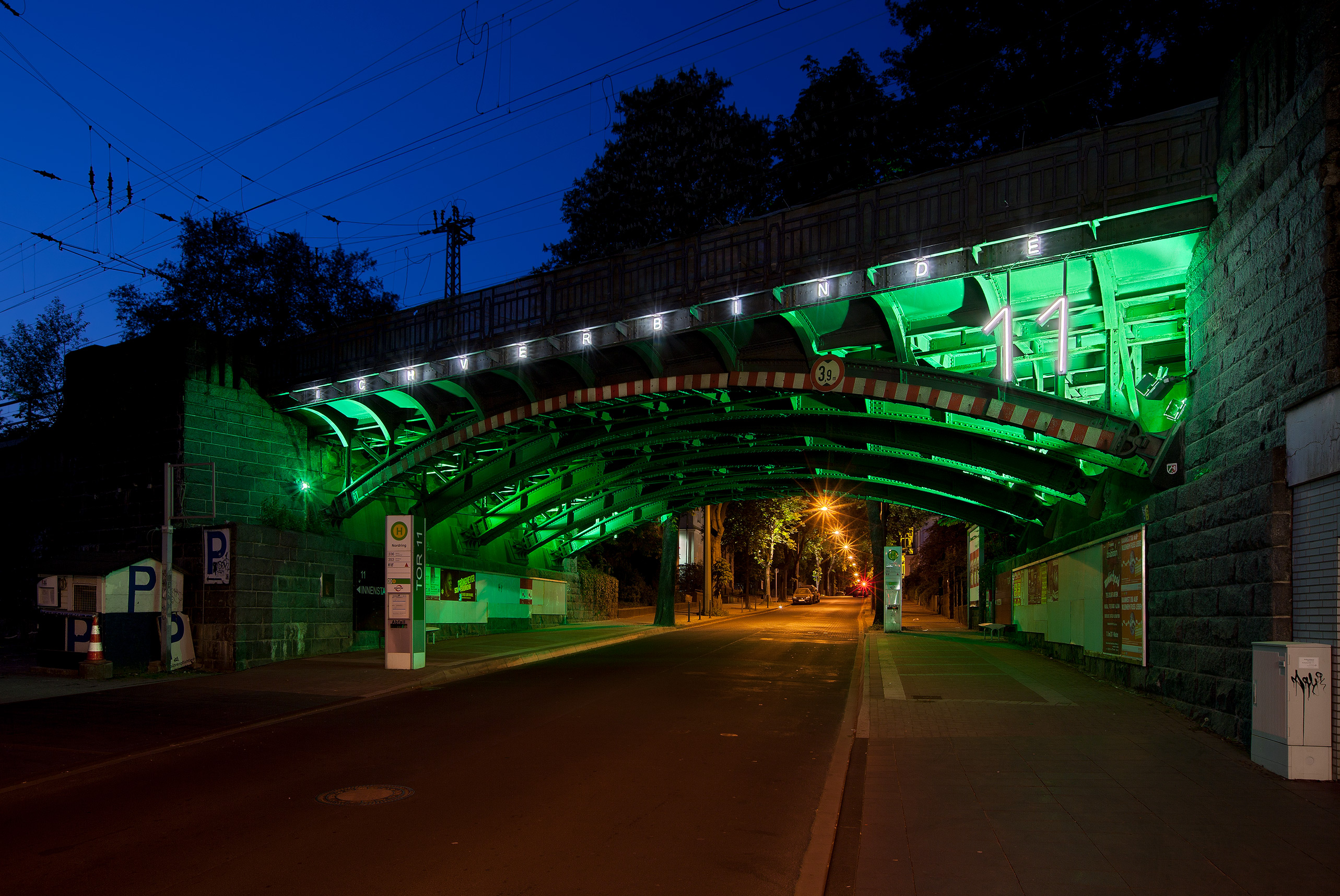 ICHVERBINDE – Brücke Nr.11 – KunstLichtTore Bochum