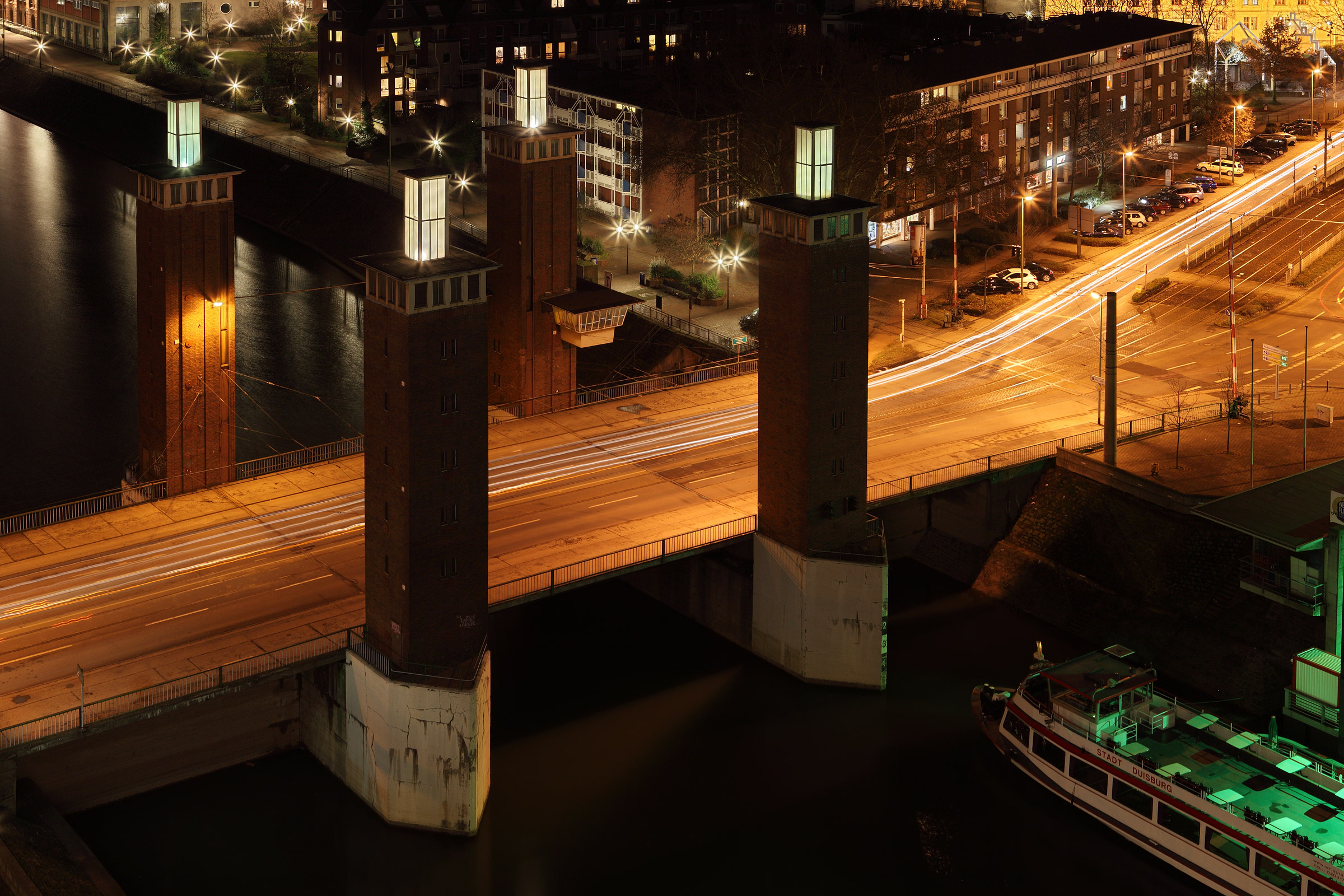 Schwanentorbrücke