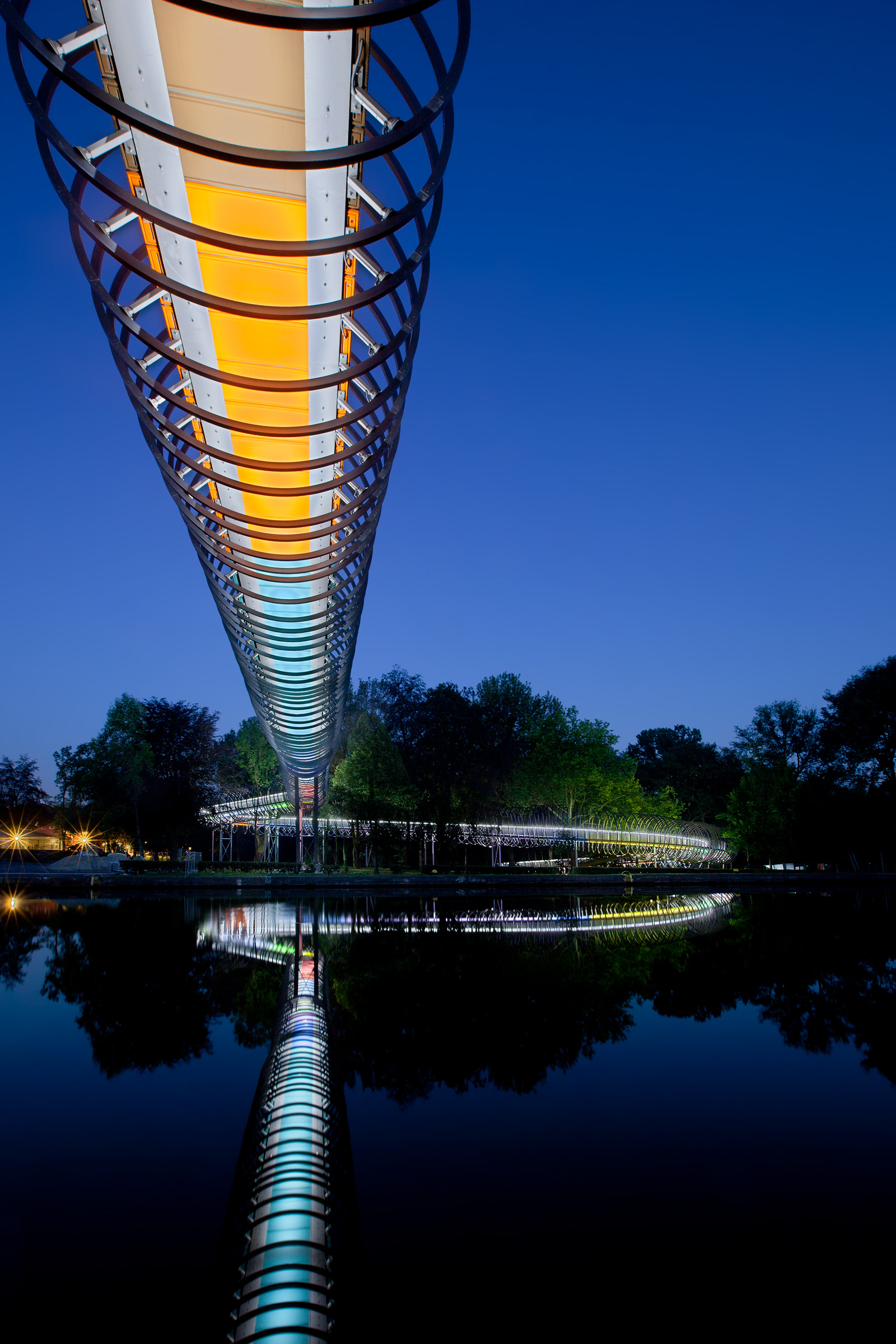 Slinky Springs to Fame - Rehberger Brücke II